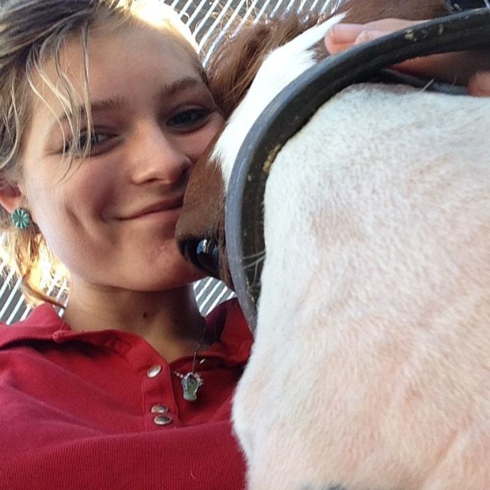 Meet your Posher, Maia